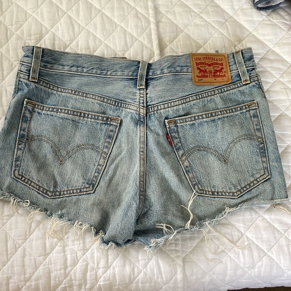 Levi’s 501 denim shorts button up - Picture 2 of 2